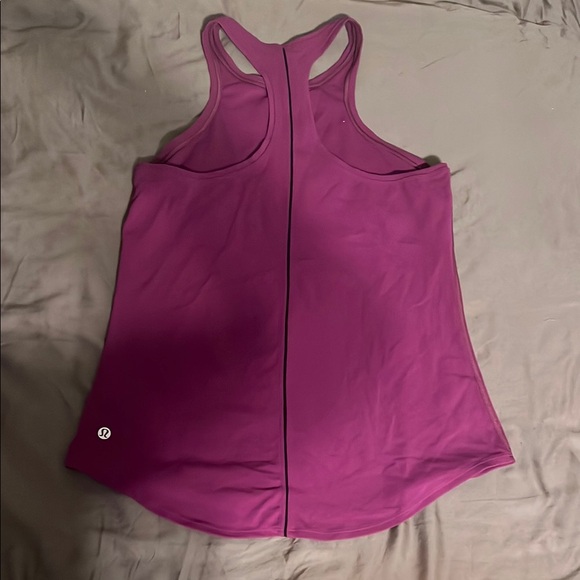Lululemon Women’s Tank Top - Picture 3 of 3